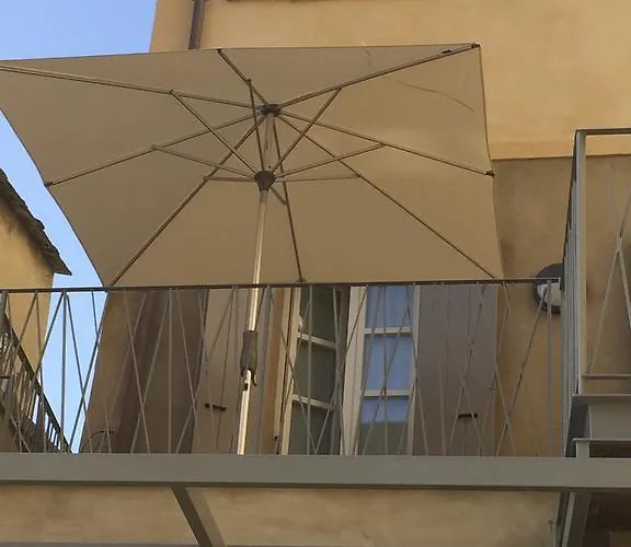 U Palazzu Ghejenuvese アパート バスティア