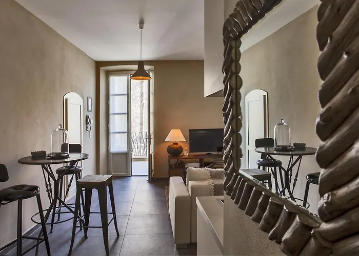 アパート U Palazzu Ghejenuvese バスティア